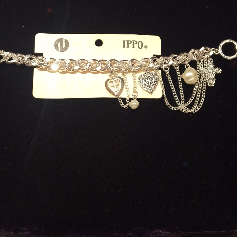 Heart and cross charm bracelet